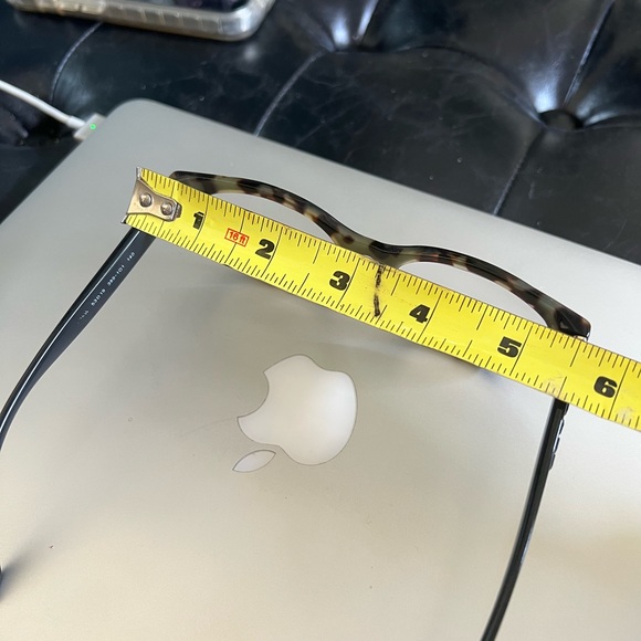 Prada reading eye glasses 👓 - Picture 8 of 11